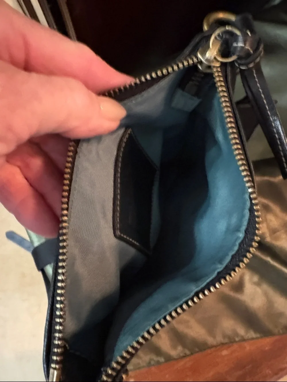 Vintage Coach small leather crossbody messenger bag late 90’s